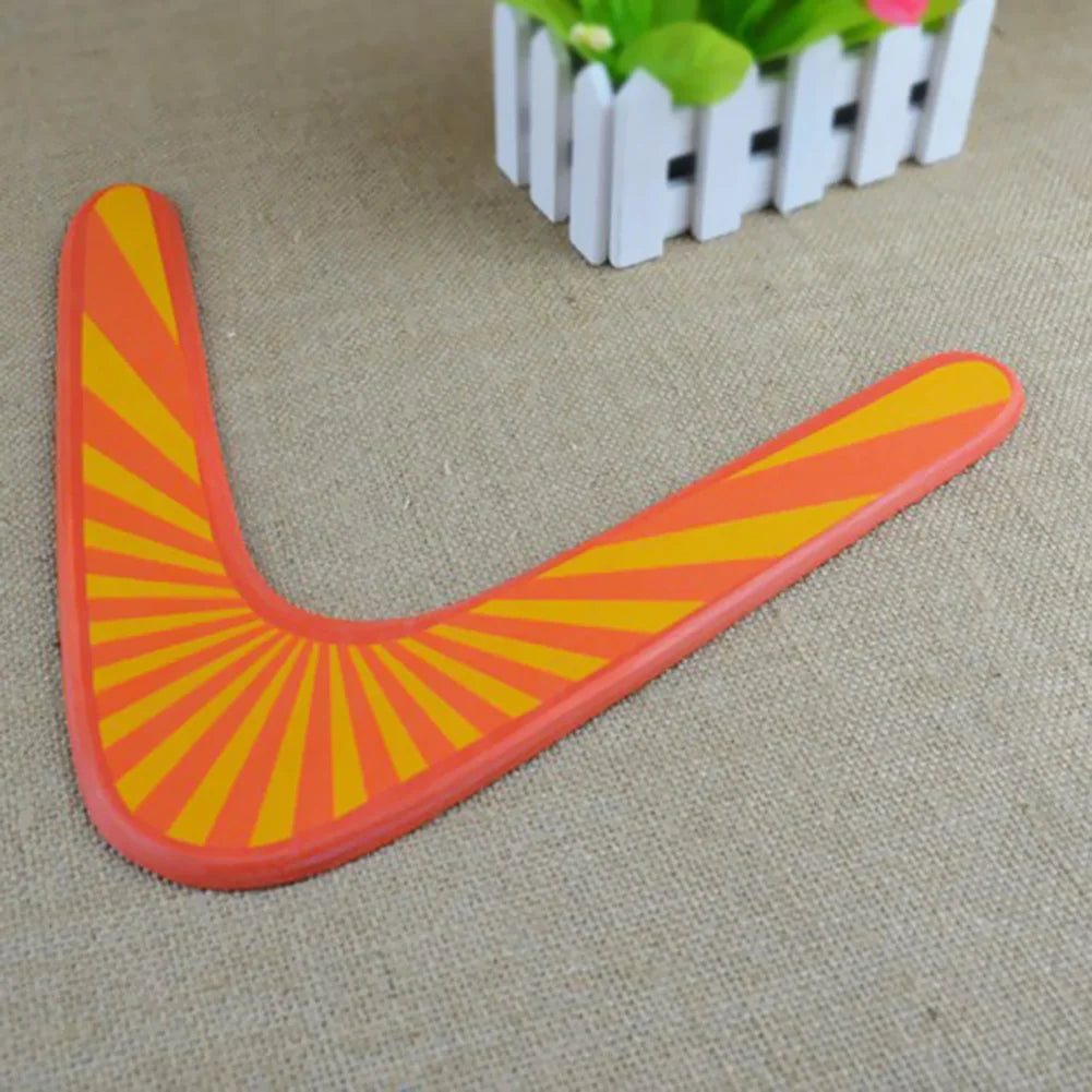 Wooden Boomerang Sports Throwback V Shaped Boomerang Flying Disc Throw Outdoor Game Toys for Kids Adult Interactive Playing Prop