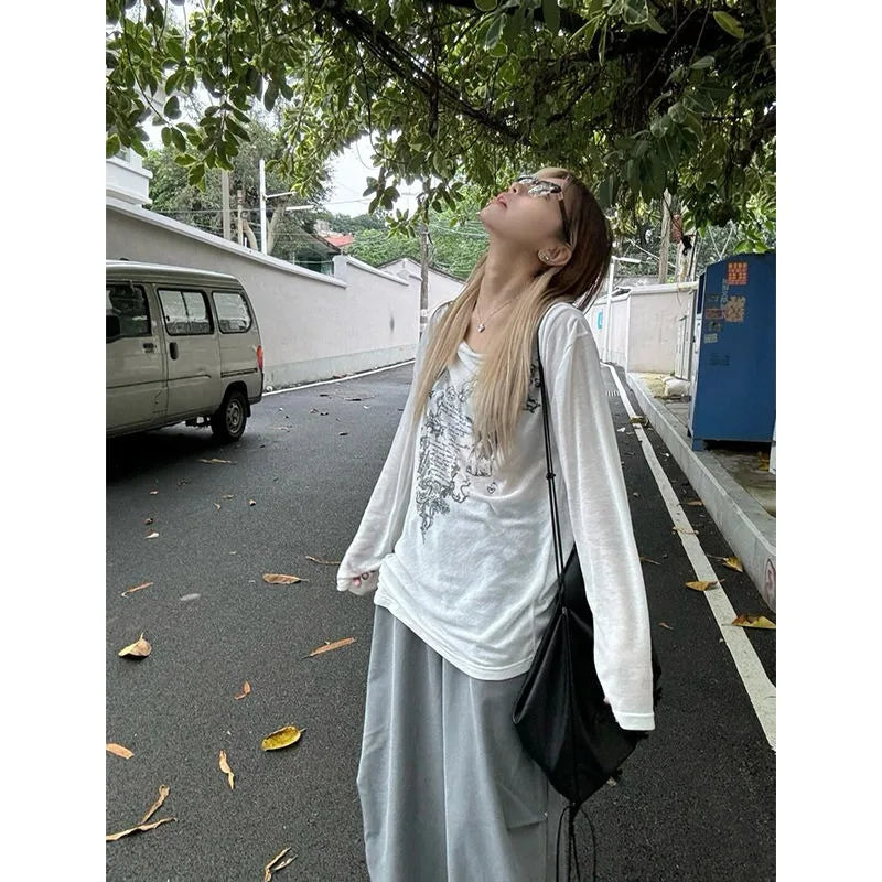Shirts Graphic Tee Long Sleeve Loose T-shirt Slightly Transparent Thin T Shirt Y2K See Through Tops Women Korean Fashion 2024