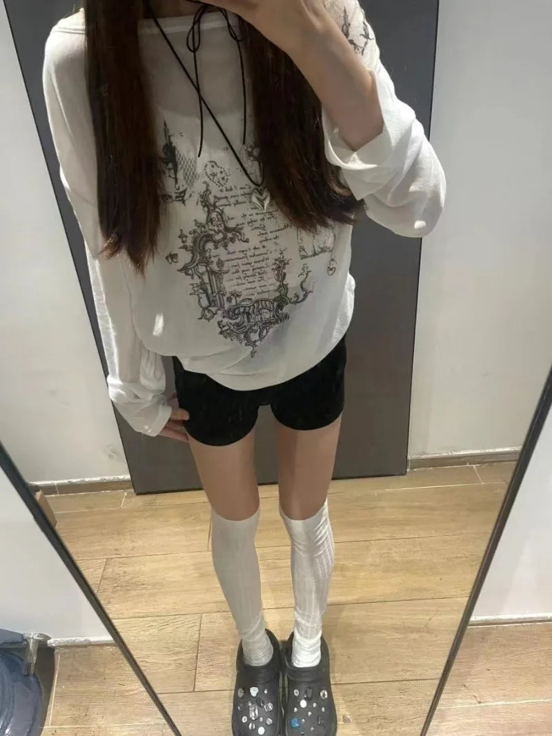 Shirts Graphic Tee Long Sleeve Loose T-shirt Slightly Transparent Thin T Shirt Y2K See Through Tops Women Korean Fashion 2024