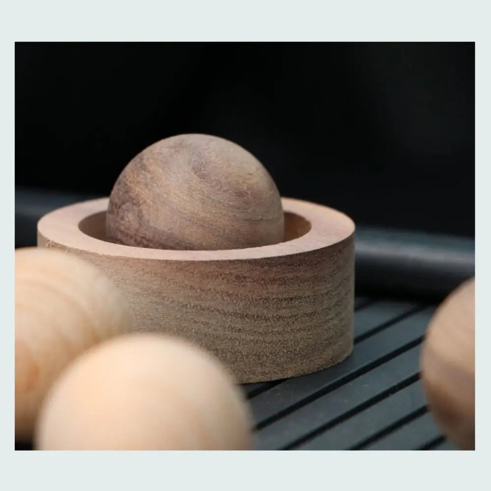 Spherical Essential Oil Diffuser Wooden Long-lasting Fragrant Wood Expanded Aromatherapy Inhaler Home Bedroom Ornaments